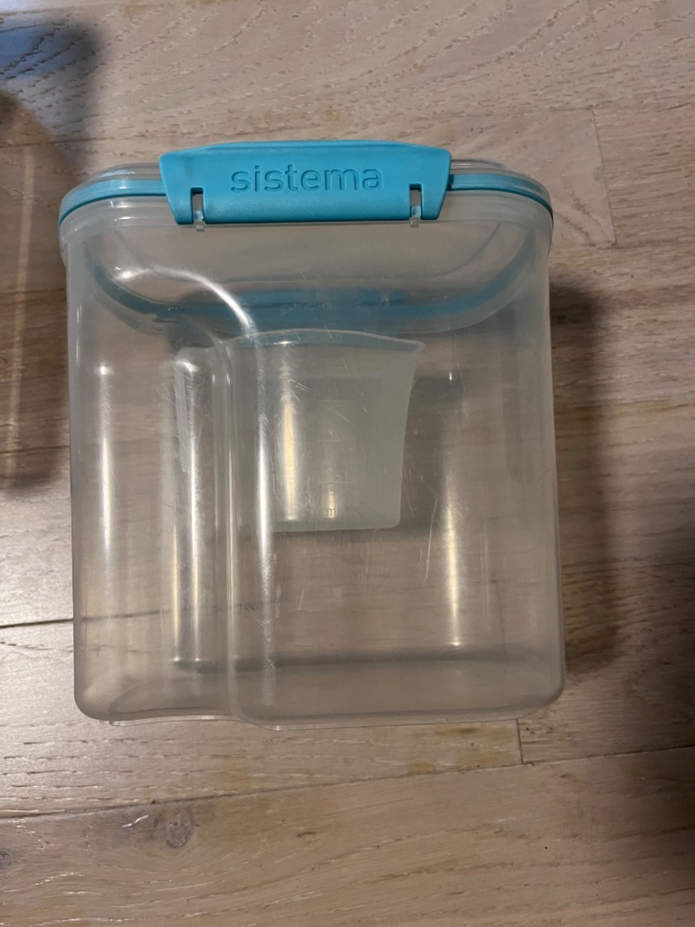 Sistema BPA Bake It Free Food Storage Container, 2.4 Liter / 81 Oz - turquoise